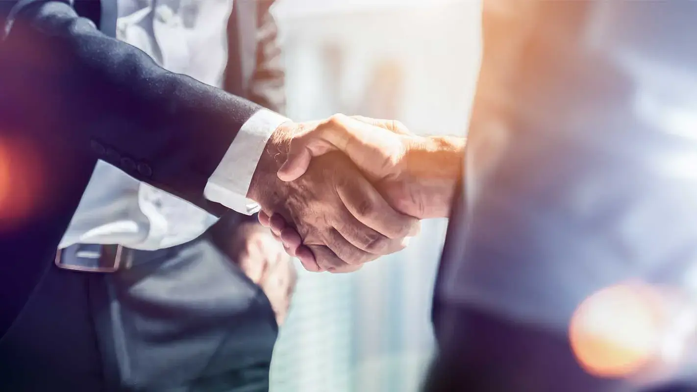 How Marketing Works for Acquiring Commercial Leads for Insurance (Complete Guide)