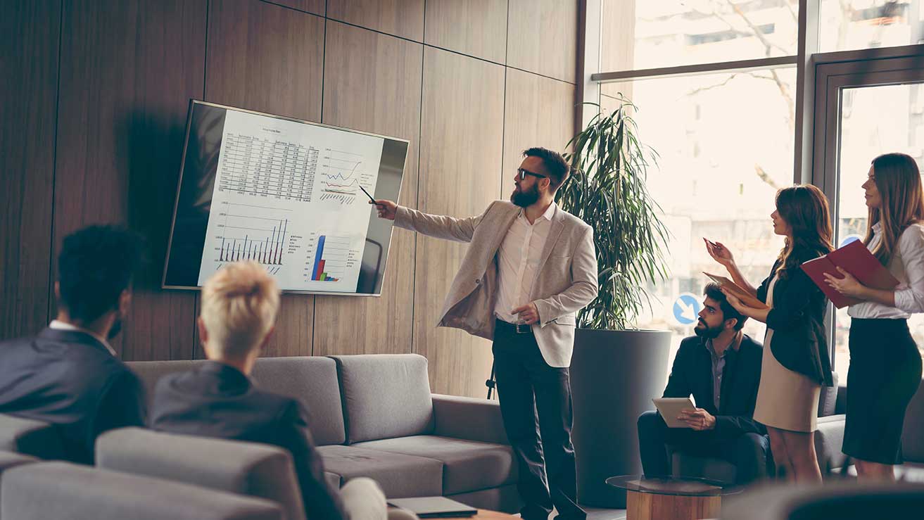 Nurturing Underperforming Sales Teams: A Path to Success